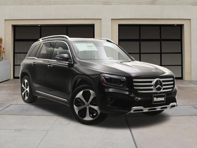 new 2025 Mercedes-Benz GLB 250 car, priced at $51,850