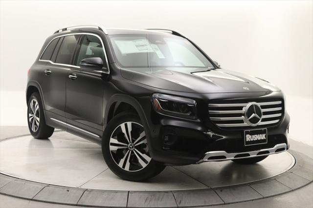 new 2025 Mercedes-Benz GLB 250 car, priced at $47,145