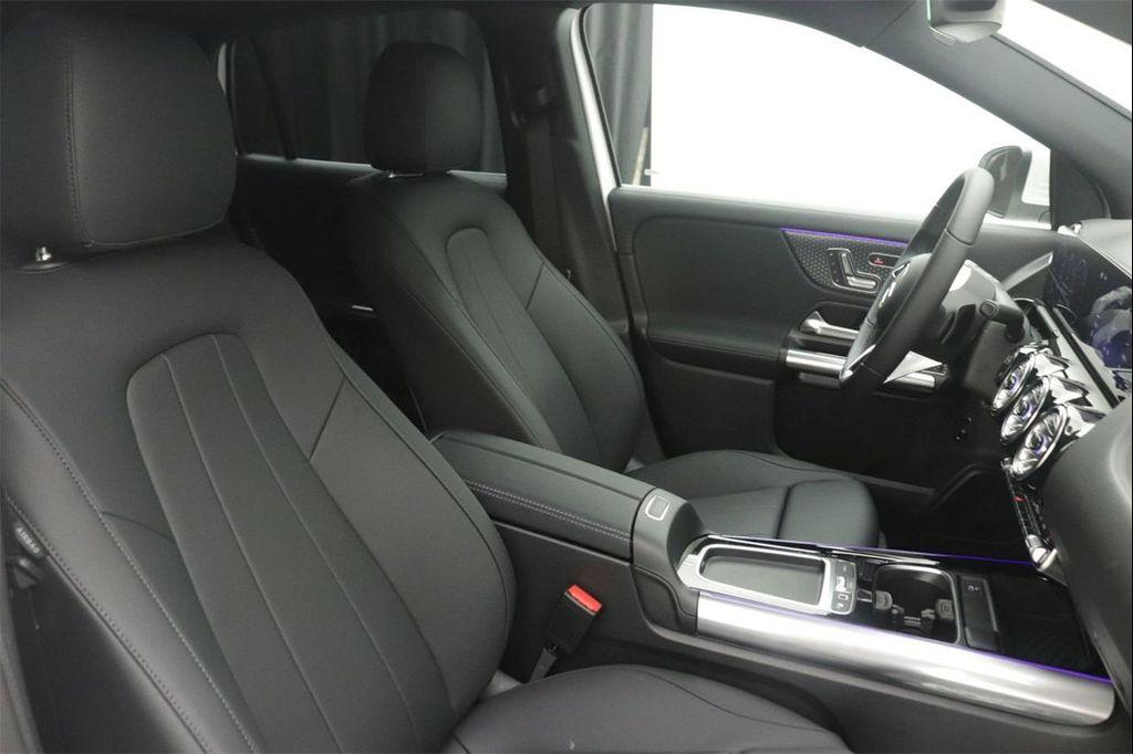 new 2026 Mercedes-Benz GLA 250 car, priced at $45,055