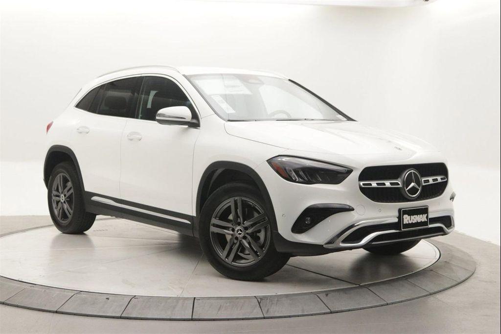 new 2026 Mercedes-Benz GLA 250 car, priced at $45,055