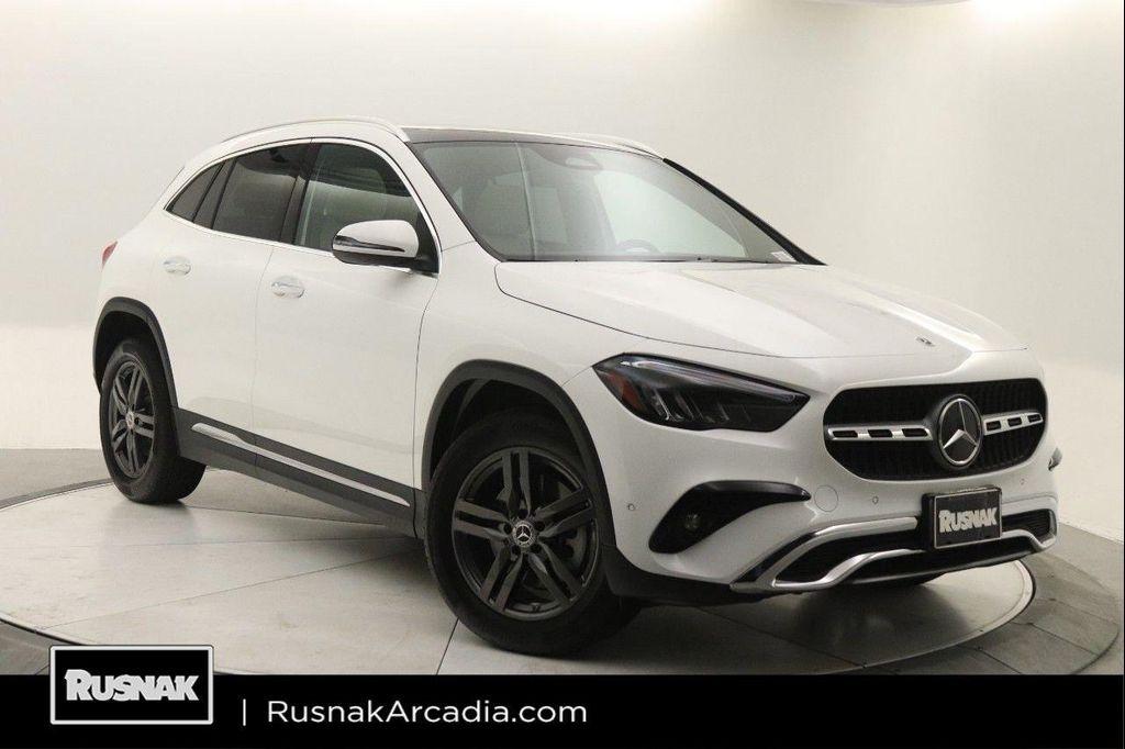 used 2025 Mercedes-Benz GLA 250 car, priced at $38,998