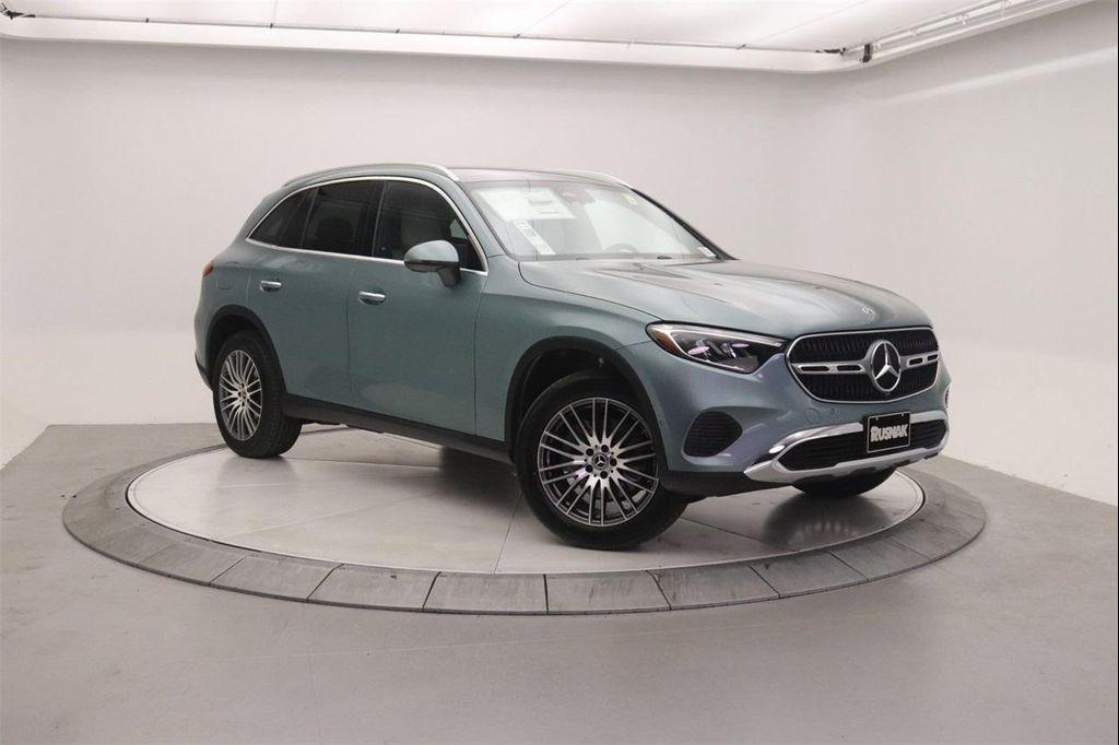 new 2026 Mercedes-Benz GLC 300 car, priced at $52,205