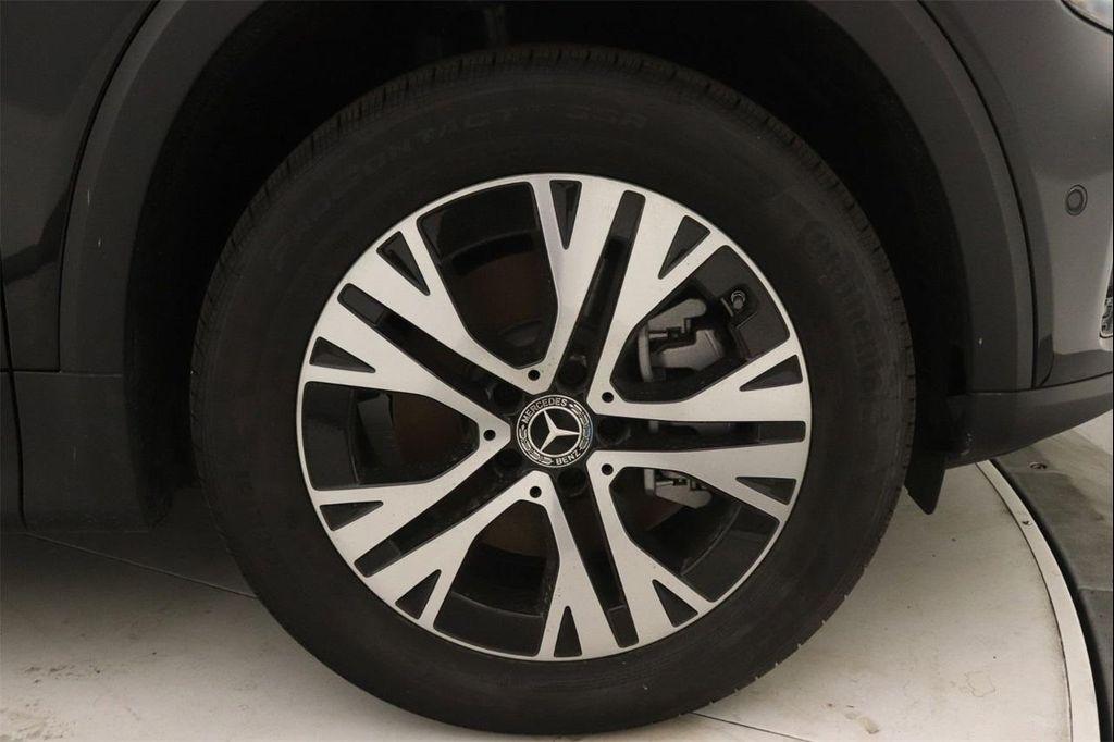 new 2025 Mercedes-Benz GLB 250 car, priced at $48,645