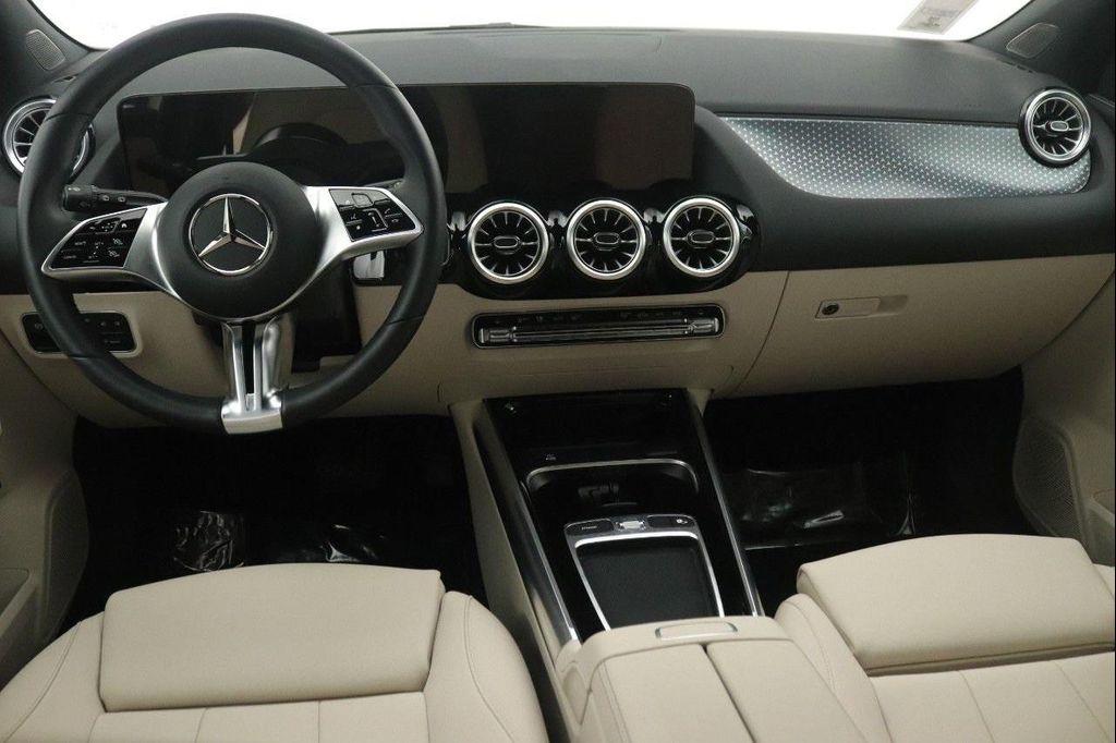 used 2025 Mercedes-Benz GLA 250 car, priced at $39,999