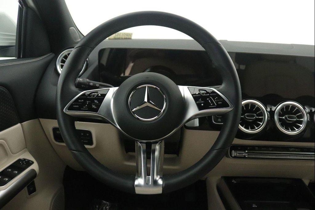 used 2025 Mercedes-Benz GLA 250 car, priced at $39,999