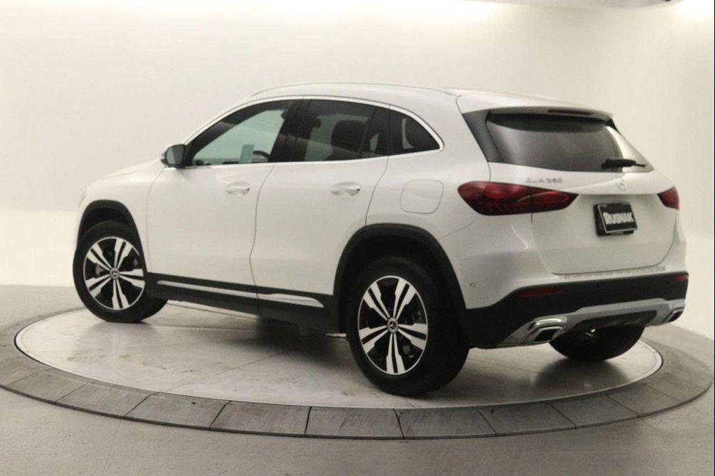used 2025 Mercedes-Benz GLA 250 car, priced at $39,999