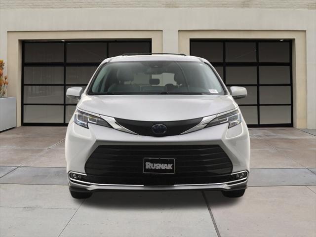 used 2021 Toyota Sienna car, priced at $39,694