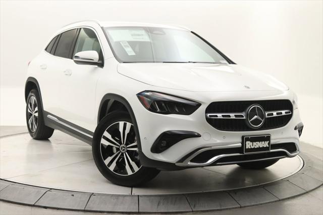 new 2025 Mercedes-Benz GLA 250 car, priced at $44,345