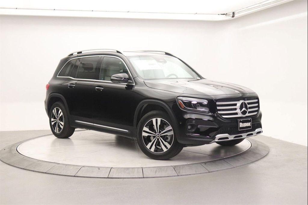 new 2026 Mercedes-Benz GLB 250 car, priced at $48,545