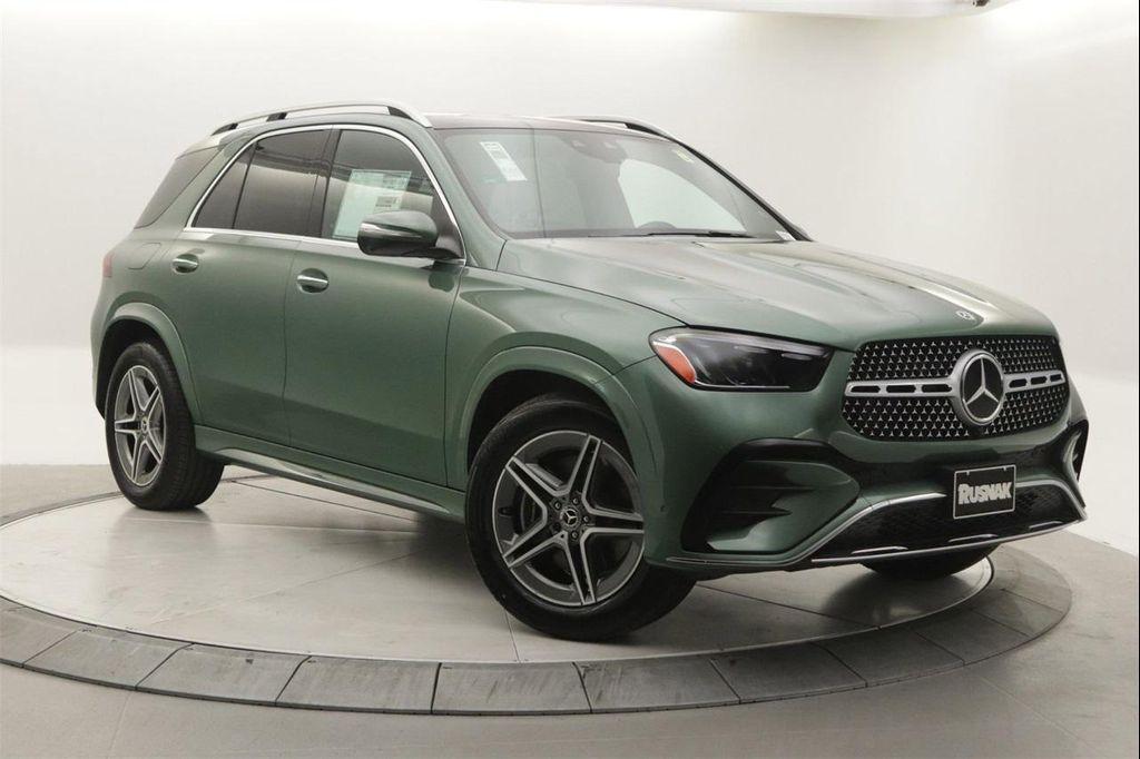 new 2026 Mercedes-Benz GLE 450e car, priced at $90,105