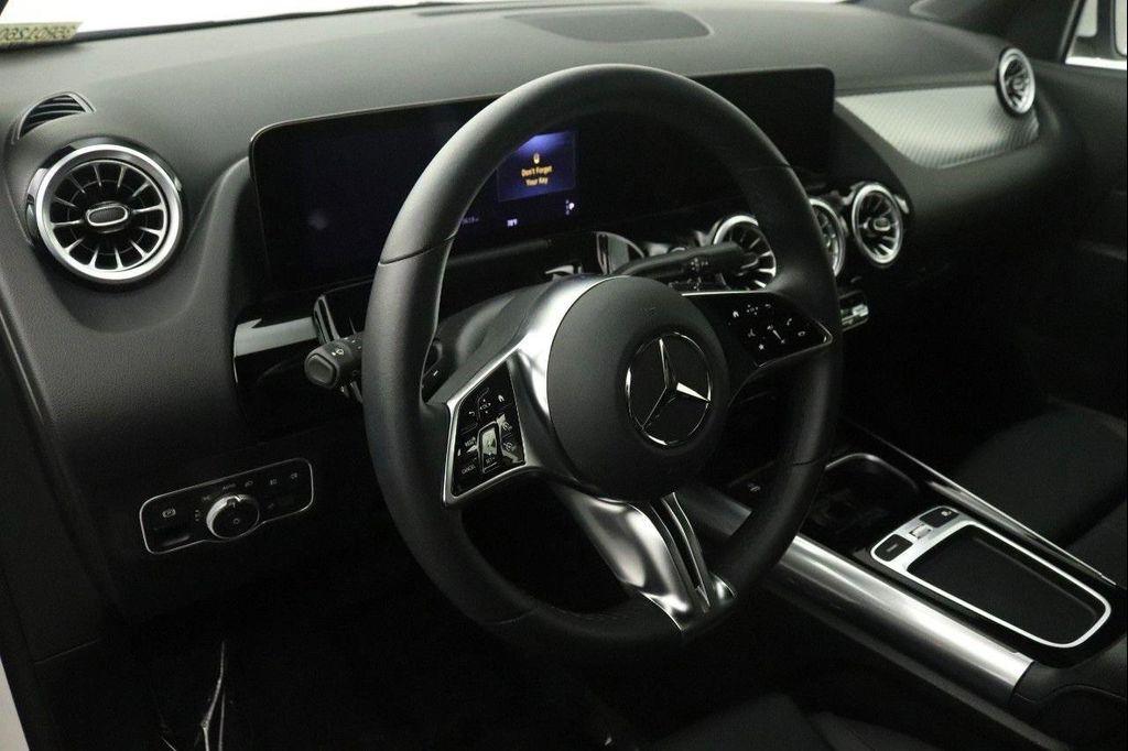 used 2025 Mercedes-Benz GLA 250 car, priced at $38,998