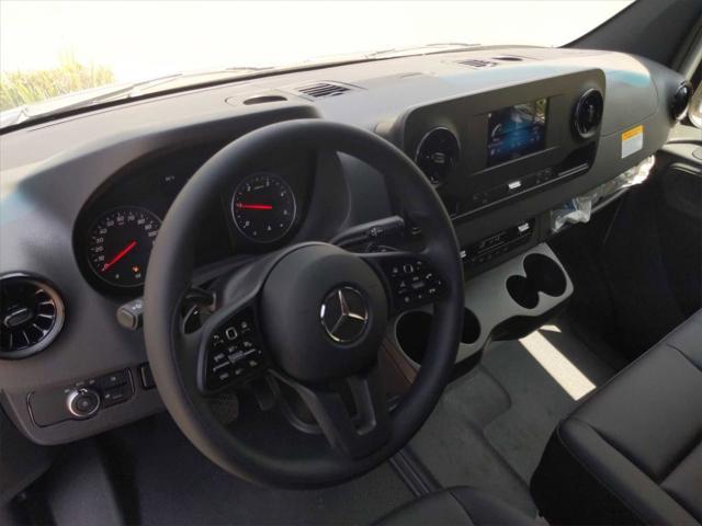 new 2024 Mercedes-Benz Sprinter 3500 car, priced at $70,172