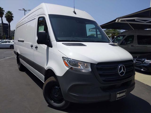 new 2024 Mercedes-Benz Sprinter 3500 car, priced at $70,172