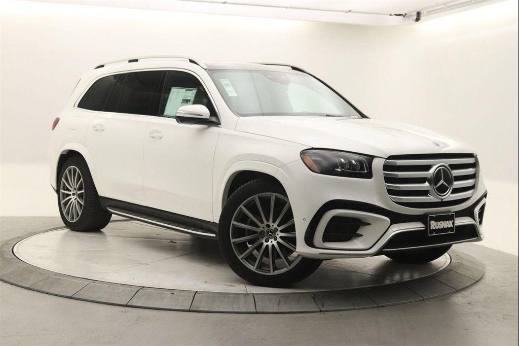 new 2025 Mercedes-Benz GLS 580 car, priced at $117,645