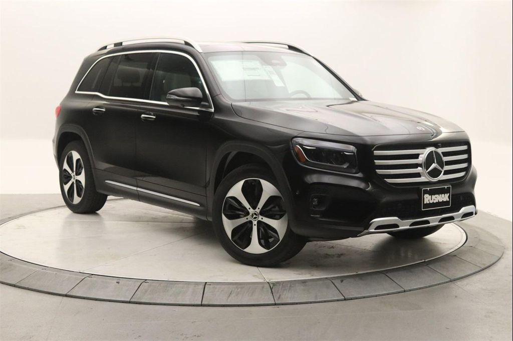 new 2025 Mercedes-Benz GLB 250 car, priced at $50,770