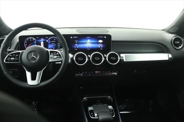 used 2022 Mercedes-Benz GLB 250 car, priced at $28,998