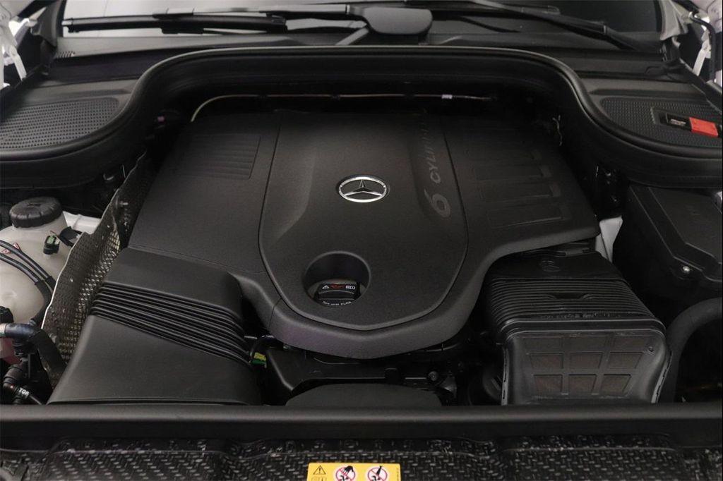 new 2026 Mercedes-Benz GLS 450 car, priced at $92,535