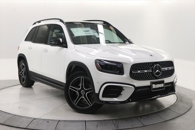 new 2024 Mercedes-Benz GLB 250 car, priced at $54,815