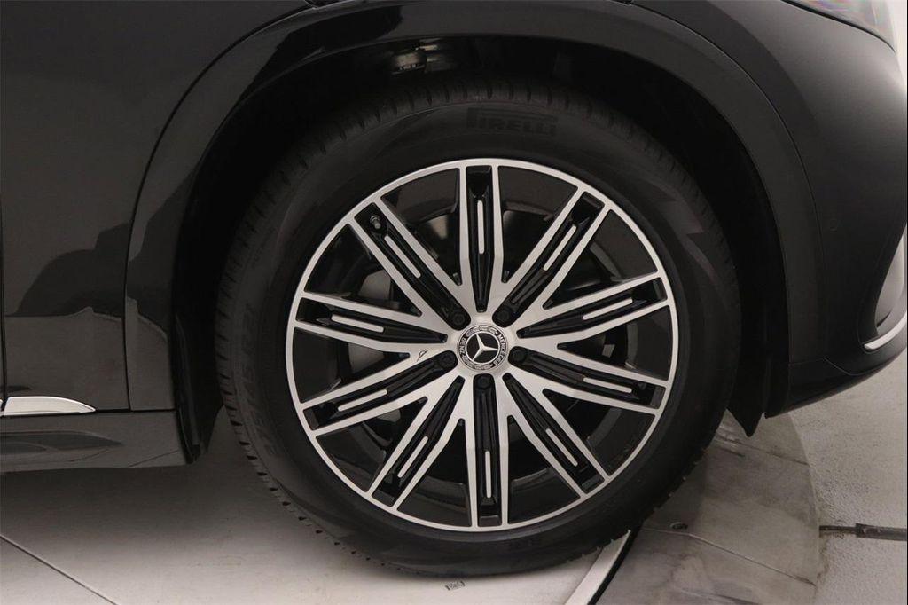 new 2026 Mercedes-Benz EQS 400 car, priced at $102,805