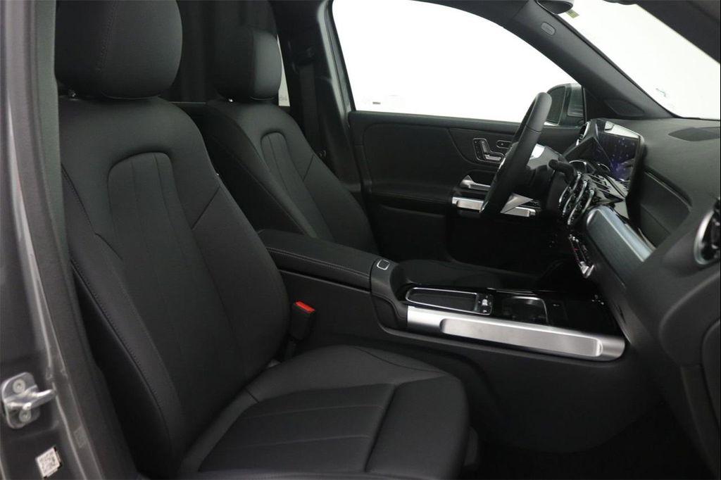 new 2026 Mercedes-Benz GLB 250 car, priced at $49,600
