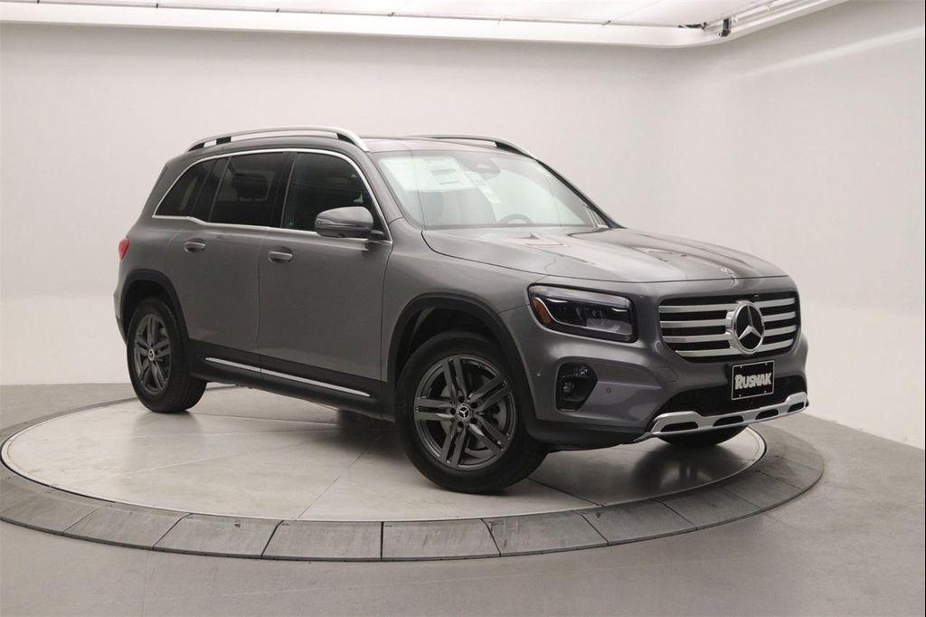 new 2026 Mercedes-Benz GLB 250 car, priced at $49,600