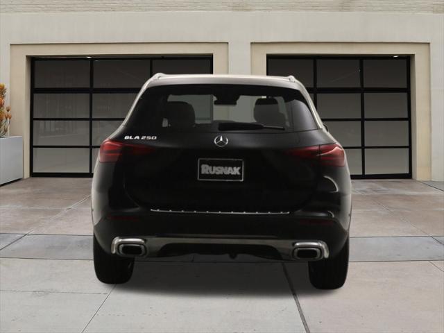 used 2025 Mercedes-Benz GLA 250 car, priced at $40,998