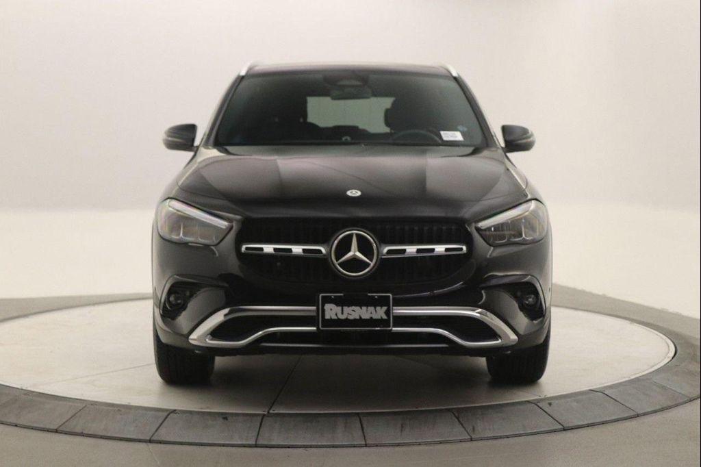 used 2025 Mercedes-Benz GLA 250 car, priced at $39,999