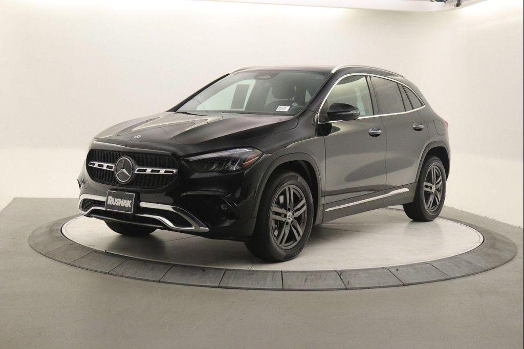 used 2025 Mercedes-Benz GLA 250 car, priced at $39,999