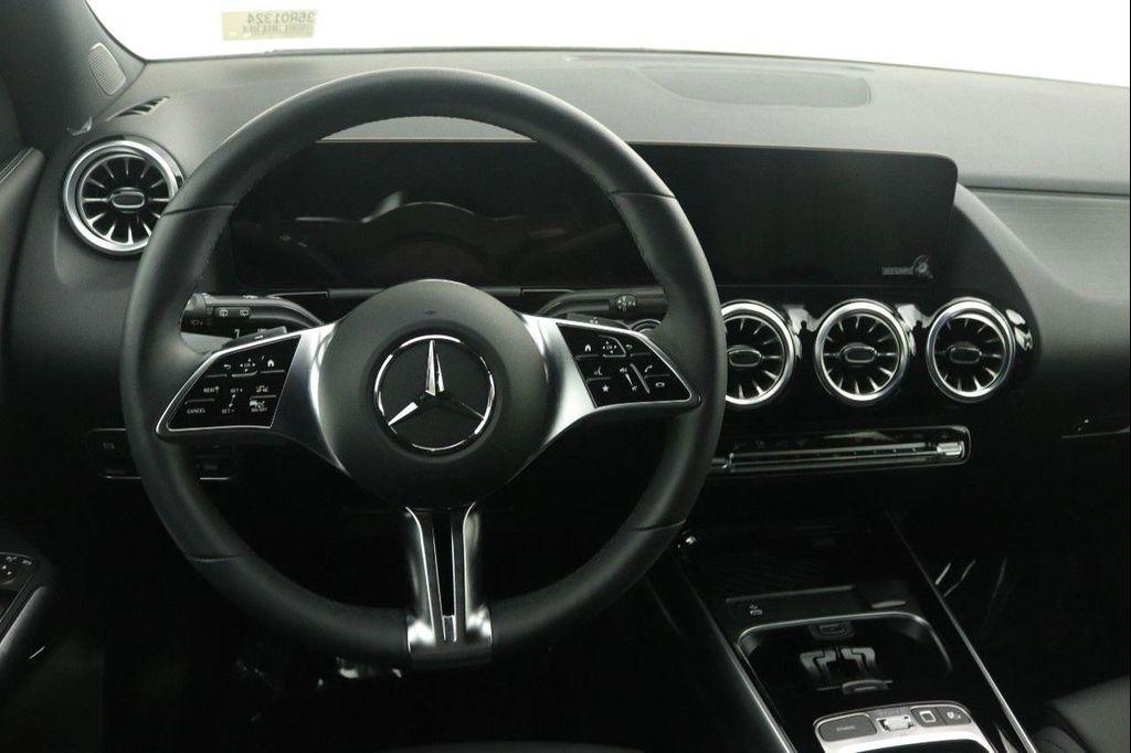 used 2025 Mercedes-Benz GLA 250 car, priced at $39,999