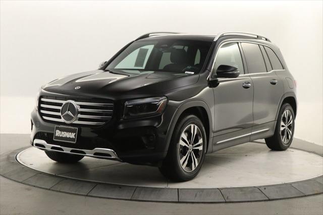 used 2025 Mercedes-Benz GLB 250 car, priced at $40,998