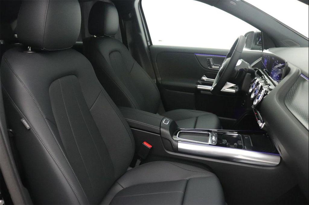 new 2026 Mercedes-Benz GLA 250 car, priced at $44,835