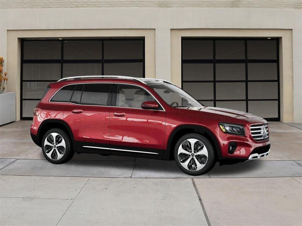 new 2025 Mercedes-Benz GLB 250 car, priced at $53,045