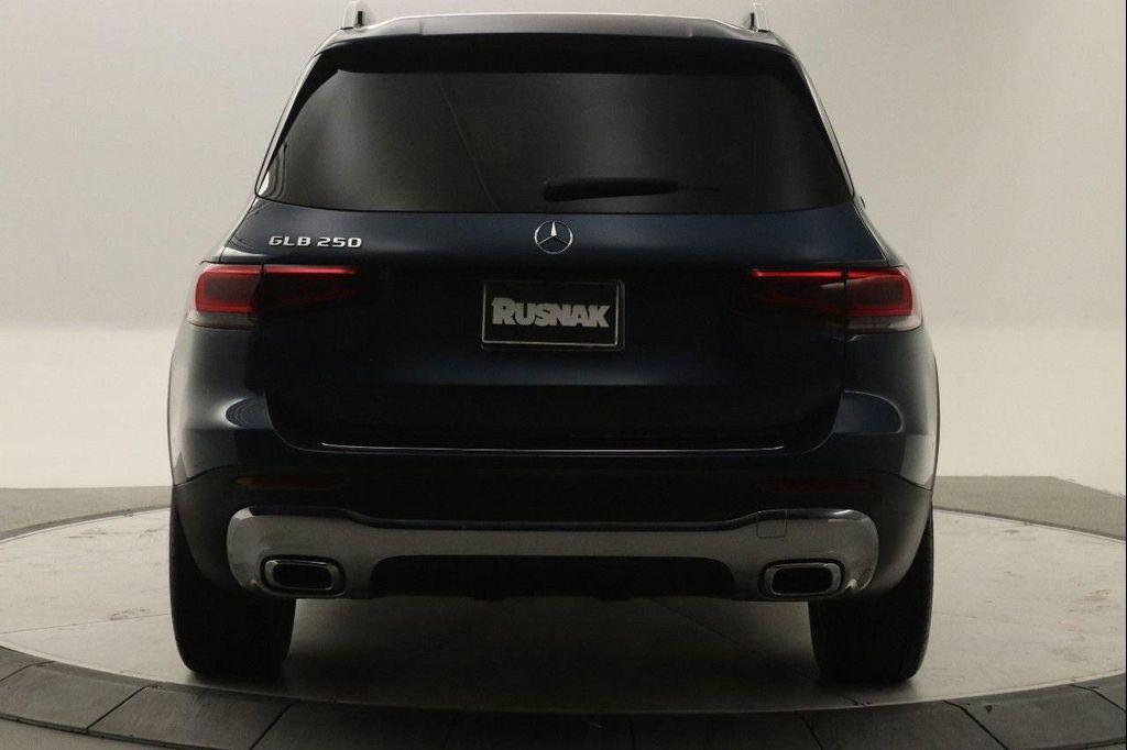 used 2021 Mercedes-Benz GLB 250 car, priced at $27,597