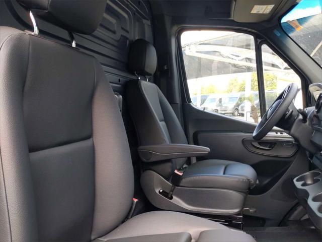 new 2024 Mercedes-Benz Sprinter 2500 car, priced at $61,064