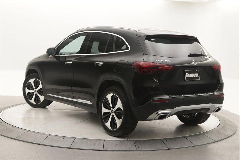new 2026 Mercedes-Benz GLA 250 car, priced at $48,115