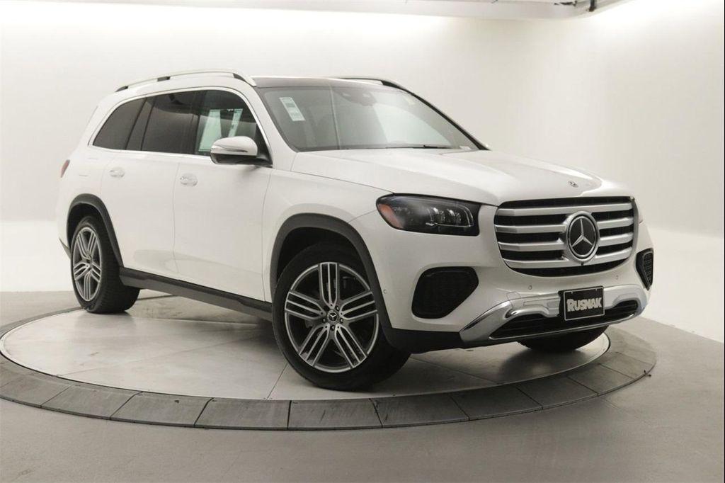 new 2025 Mercedes-Benz GLS 450 car, priced at $91,775