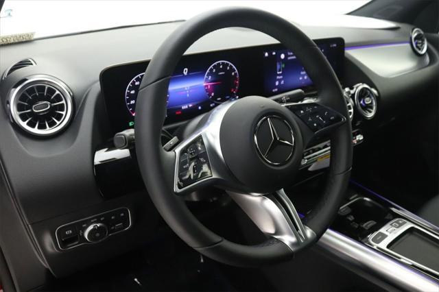 new 2025 Mercedes-Benz GLA 250 car, priced at $46,595