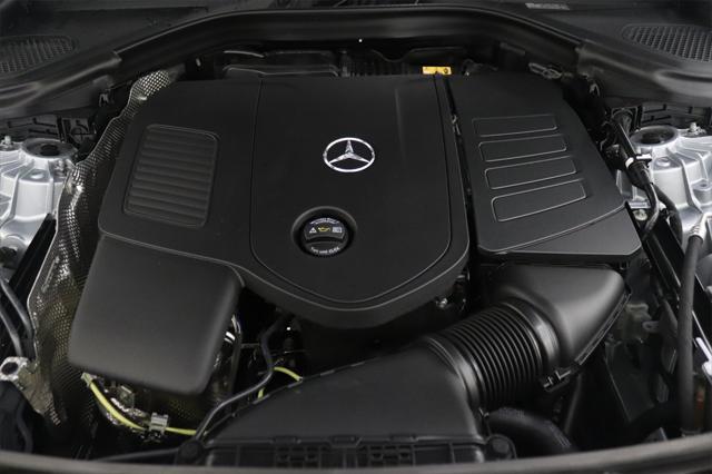 new 2024 Mercedes-Benz GLC 300 car, priced at $55,875