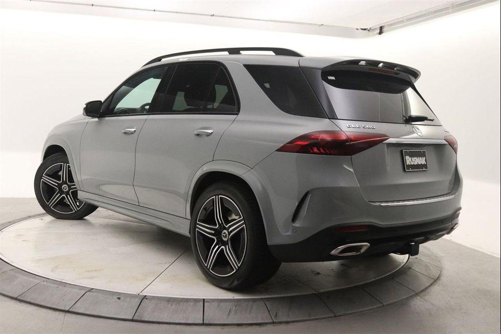 new 2025 Mercedes-Benz GLE 580 car, priced at $103,380