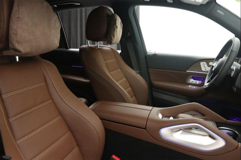 new 2025 Mercedes-Benz GLE 580 car, priced at $103,380