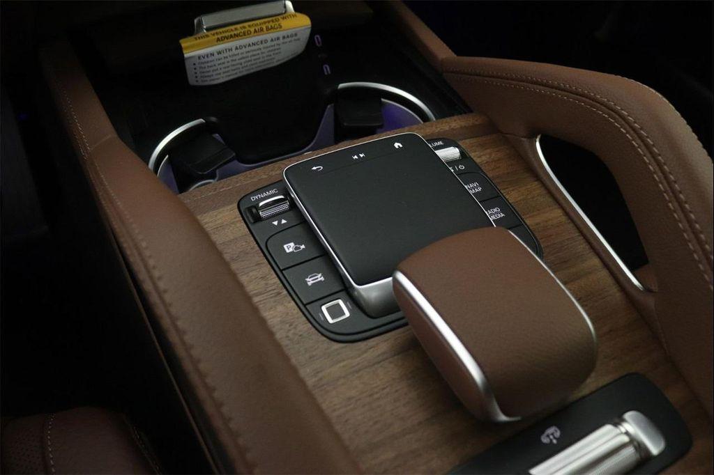 new 2025 Mercedes-Benz GLE 580 car, priced at $103,380