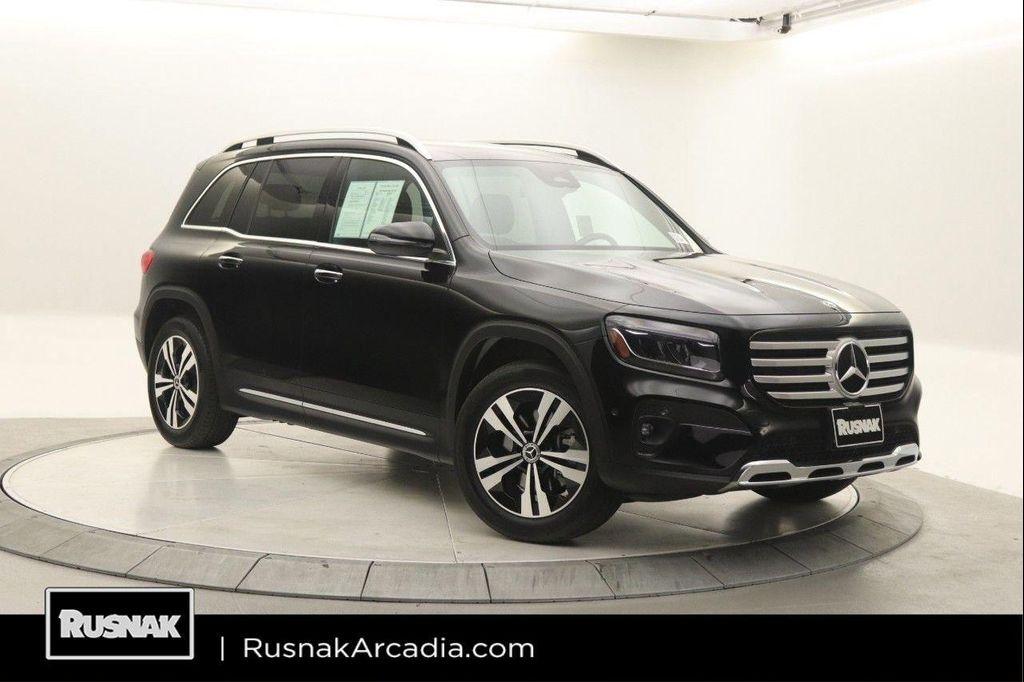 used 2025 Mercedes-Benz GLB 250 car, priced at $39,999
