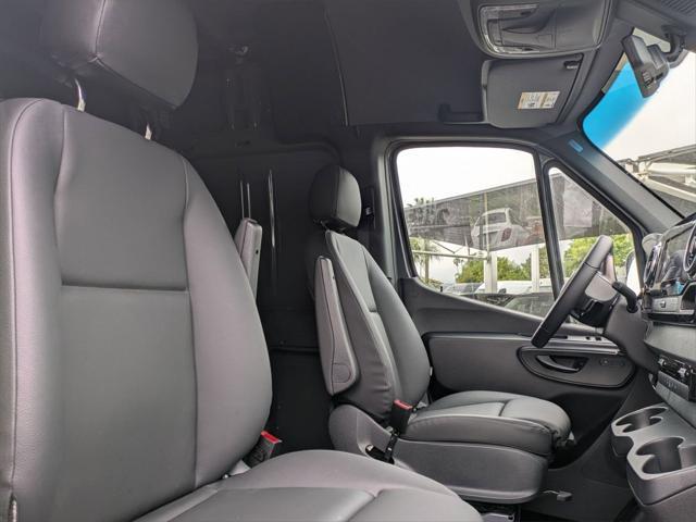 new 2025 Mercedes-Benz Sprinter 2500 car, priced at $64,225