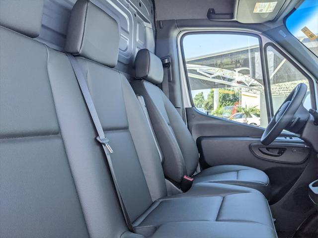 new 2024 Mercedes-Benz Sprinter 3500 car, priced at $70,172