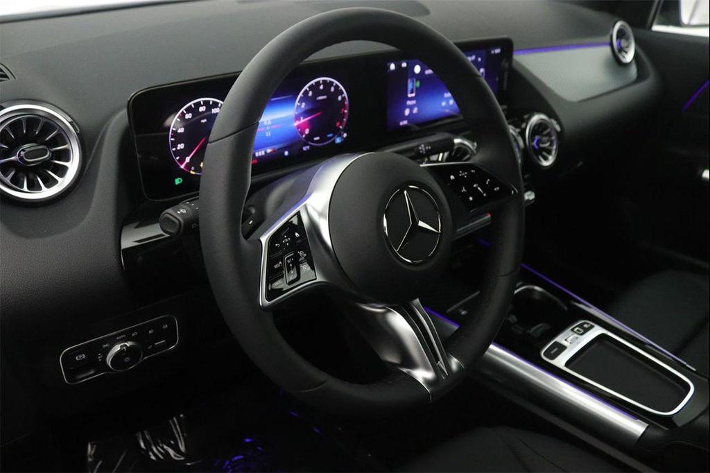 new 2026 Mercedes-Benz GLA 250 car, priced at $43,735