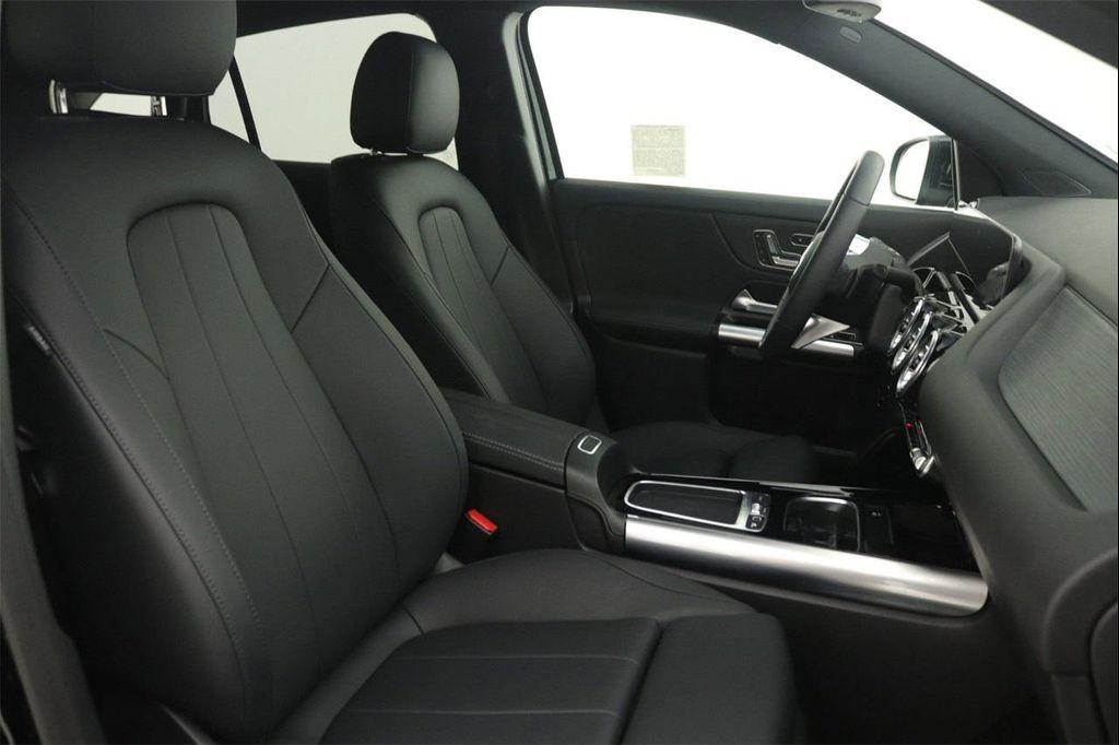 new 2026 Mercedes-Benz GLA 250 car, priced at $43,735