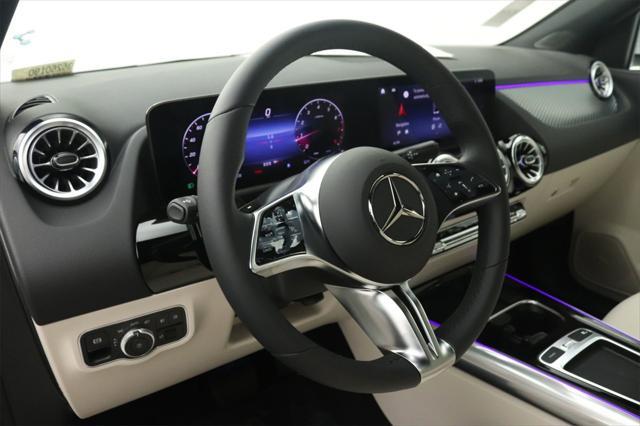 new 2025 Mercedes-Benz GLA 250 car, priced at $45,545