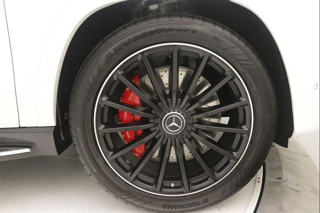 new 2025 Mercedes-Benz AMG GLS 63 car, priced at $162,170