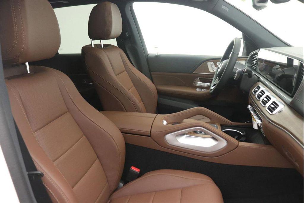 new 2026 Mercedes-Benz GLE 450 car, priced at $75,815