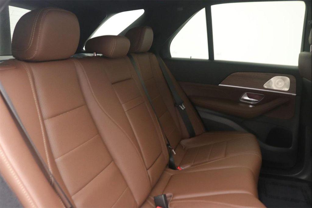 new 2026 Mercedes-Benz GLE 450 car, priced at $75,815
